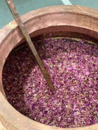 Amla preparation in a kettle – khadi Elixir WebP image